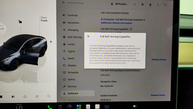 2023 Tesla Model Y Long Range AWD w/ 7-Seat Int., 20’’ Wheels & Acceleration Boost - 23056808 - 12