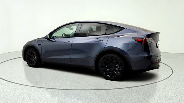 2023 Tesla Model Y Long Range AWD w/ 7-Seat Int., 20’’ Wheels & Acceleration Boost - 23056808 - 6