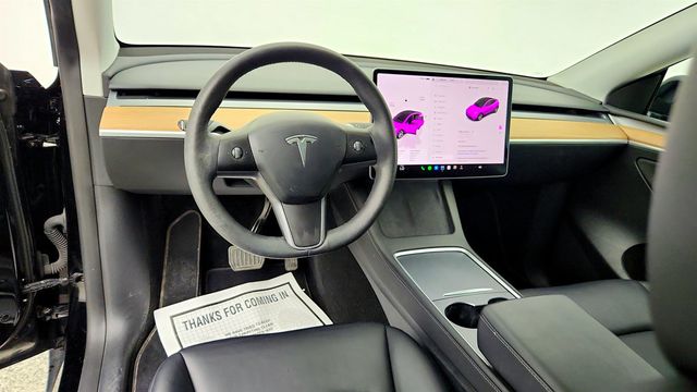 2023 Tesla Model Y Long Range AWD w/ 7 Seat Interior - 23051939 - 10