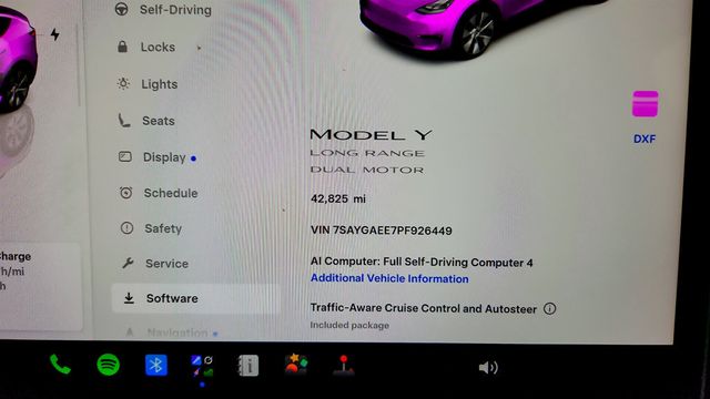 2023 Tesla Model Y Long Range AWD w/ 7 Seat Interior - 23051939 - 11