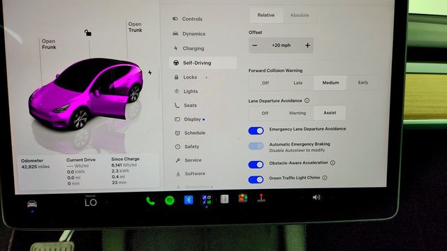 2023 Tesla Model Y Long Range AWD w/ 7 Seat Interior - 23051939 - 17