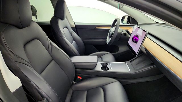 2023 Tesla Model Y Long Range AWD w/ 7 Seat Interior - 23051939 - 25