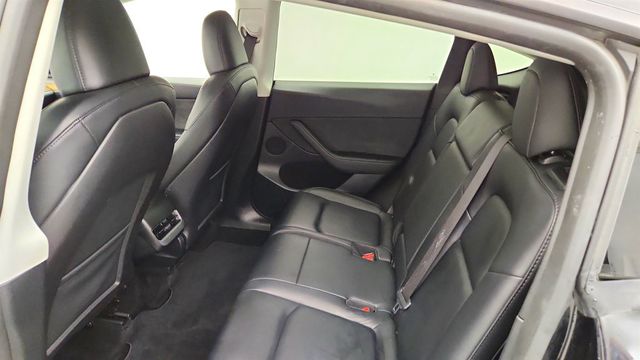 2023 Tesla Model Y Long Range AWD w/ 7-Seat Interior - 23055620 - 25