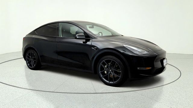 2023 Tesla Model Y Long Range AWD w/ 7-Seat Interior - 23055620 - 2