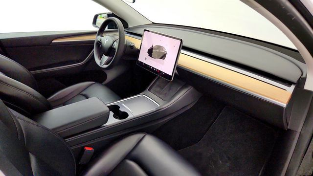 2023 Tesla Model Y Long Range AWD w/ 7-Seat Interior - 23055620 - 30