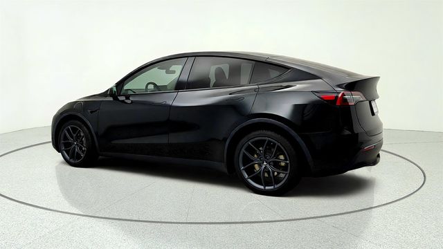 2023 Tesla Model Y Long Range AWD w/ 7-Seat Interior - 23055620 - 6