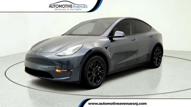 2023 Tesla Model Y Long Range AWD w/ 7-Seat Interior, 20'' Wheels & Accel. Boost - 23066959 - 0