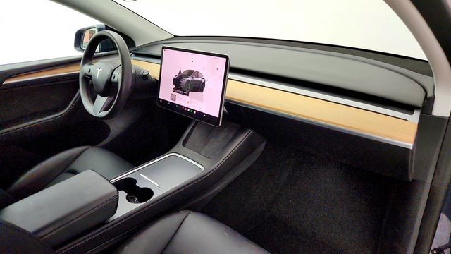2023 Tesla Model Y Long Range AWD w/ 7-Seat Interior, 20'' Wheels & Accel. Boost - 23066959 - 28