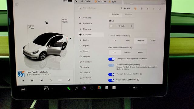 2023 Tesla Model Y Long Range AWD w/ 7-Seat Interior & Acceleration Boost - 23071852 - 13