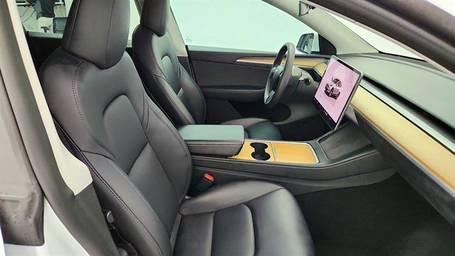 2023 Tesla Model Y Long Range AWD w/ 7-Seat Interior & Acceleration Boost - 23071852 - 26