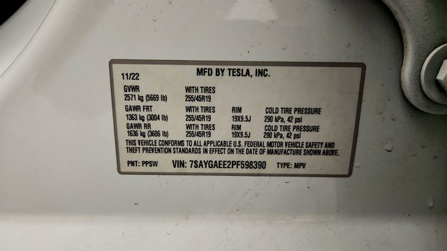 2023 Tesla Model Y Long Range AWD w/ 7-Seat Interior & Acceleration Boost - 23071852 - 29