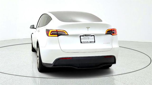 2023 Tesla Model Y Long Range AWD w/ 7-Seat Interior & Acceleration Boost - 23071852 - 5