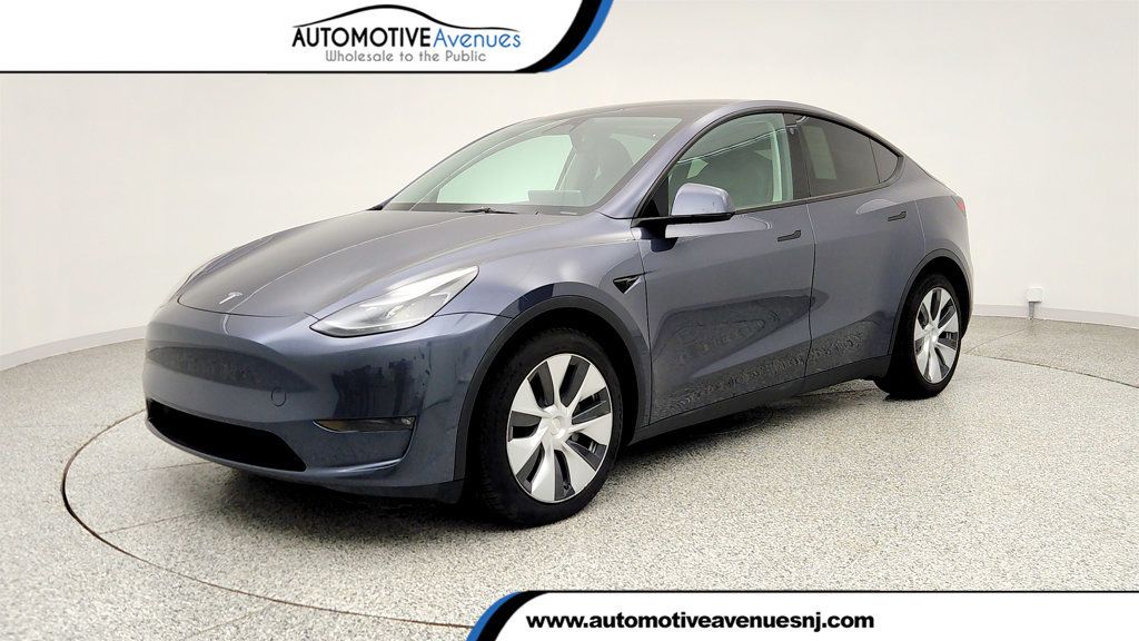 2023 Tesla Model Y Long Range AWD w/ 7-Seat Interior & Acceleration Boost - 23006204 | Video 1