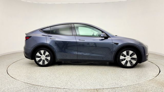 2023 Tesla Model Y Long Range AWD w/ 7-Seat Interior & Acceleration Boost - 23006204 - 3