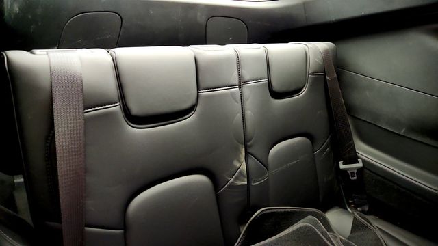 2023 Tesla Model Y Long Range AWD w/ 7-Seat Interior & Acceleration Boost - 23067241 - 24