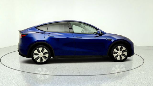 2023 Tesla Model Y Long Range AWD w/ 7-Seat Interior & Acceleration Boost - 23067241 - 3