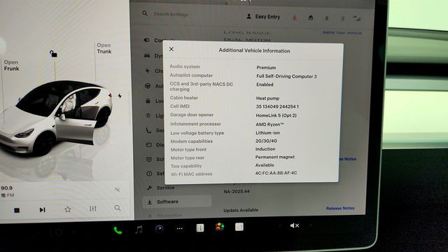 2023 Tesla Model Y Long Range AWD w/ 7-Seat White/Black Int. & 20'' Wheels - 23006184 - 13