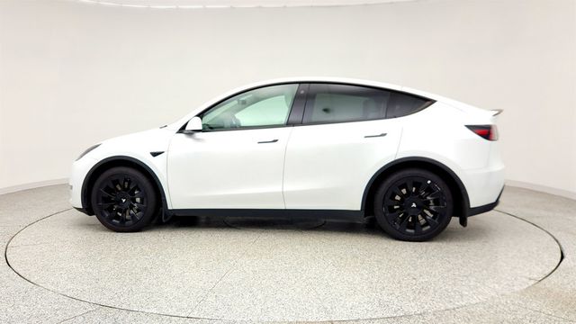 2023 Tesla Model Y Long Range AWD w/ 7-Seat White/Black Int. & 20'' Wheels - 23006184 - 7