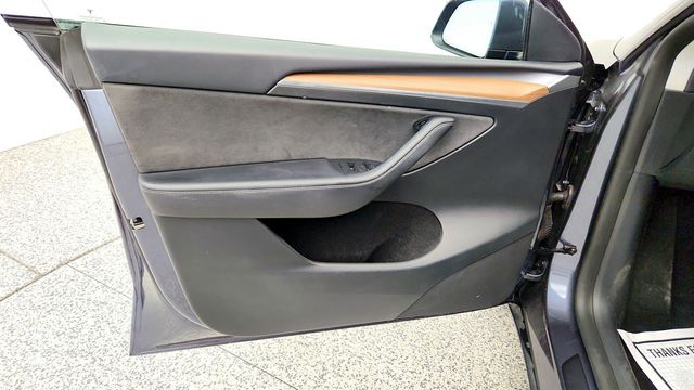 2023 Tesla Model Y Long Range AWD w/ Acceleration Boost - 23054785 - 10