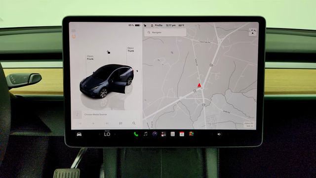 2023 Tesla Model Y Long Range AWD w/ Acceleration Boost - 23054785 - 22