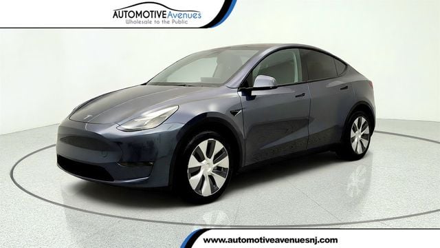 2023 Tesla Model Y Long Range AWD w/ Acceleration Boost - 23057821 - 0