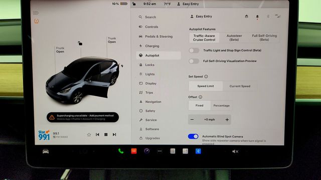 2023 Tesla Model Y Long Range AWD w/ Acceleration Boost - 23057821 - 19