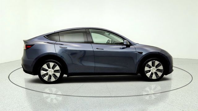 2023 Tesla Model Y Long Range AWD w/ Acceleration Boost - 23057821 - 3