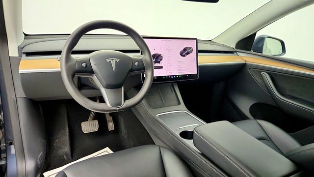 2023 Tesla Model Y Long Range AWD w/ Acceleration Boost - 23062056 - 11