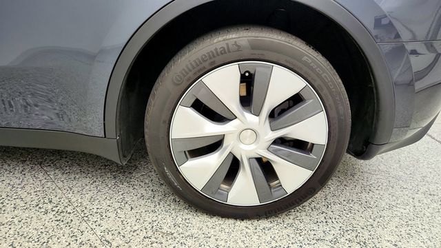 2023 Tesla Model Y Long Range AWD w/ Acceleration Boost - 23062056 - 8