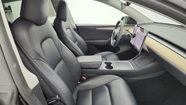 2023 Tesla Model Y Long Range AWD w/ Acceleration Boost - 23081115 - 27