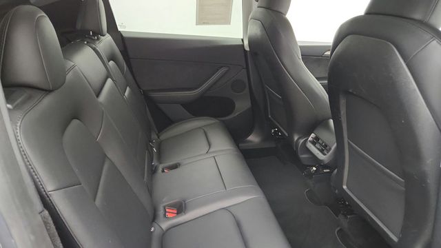 2023 Tesla Model Y Long Range AWD w/ Acceleration Boost & 20'' Induction Wheels - 23047113 - 26