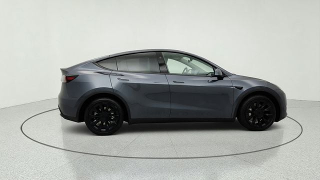 2023 Tesla Model Y Long Range AWD w/ Acceleration Boost & 20'' Induction Wheels - 23047113 - 3