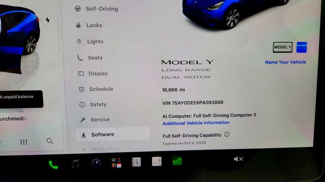2023 Tesla Model Y Long Range AWD w/ Acceleration Boost & B&W Premium Interior - 23081827 - 13