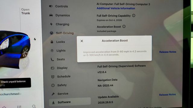 2023 Tesla Model Y Long Range AWD w/ Acceleration Boost & B&W Premium Interior - 23081827 - 16