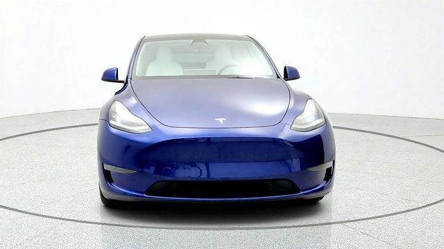 2023 Tesla Model Y Long Range AWD w/ Acceleration Boost & B&W Premium Interior - 23081827 - 1