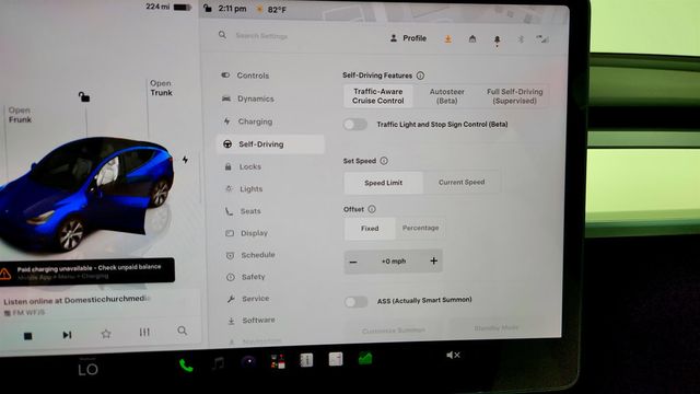 2023 Tesla Model Y Long Range AWD w/ Acceleration Boost & B&W Premium Interior - 23081827 - 19