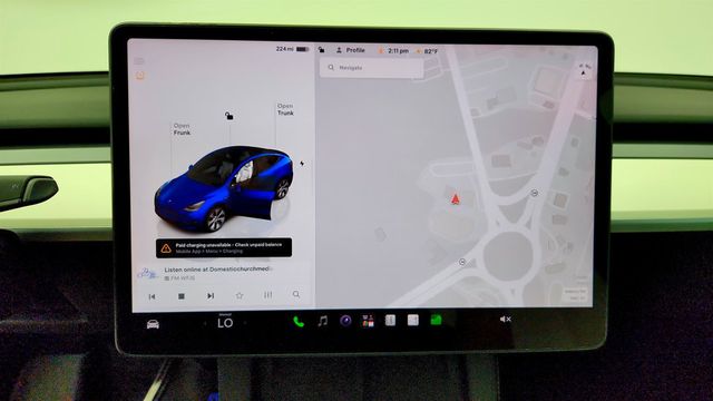 2023 Tesla Model Y Long Range AWD w/ Acceleration Boost & B&W Premium Interior - 23081827 - 21