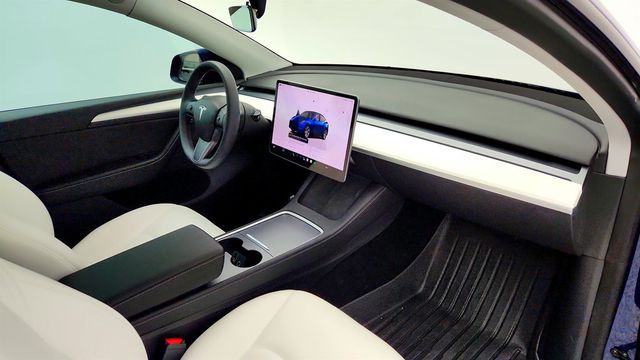 2023 Tesla Model Y Long Range AWD w/ Acceleration Boost & B&W Premium Interior - 23081827 - 28