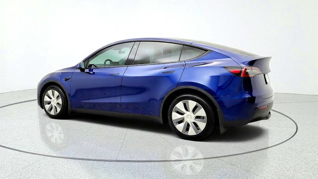 2023 Tesla Model Y Long Range AWD w/ Acceleration Boost & B&W Premium Interior - 23081827 - 6