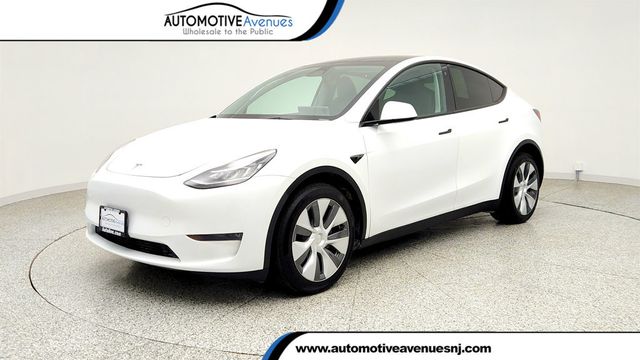 2023 Tesla Model Y Long Range AWD w/ Acceleration Boost & Premium Connectivity - 23035655 - 0
