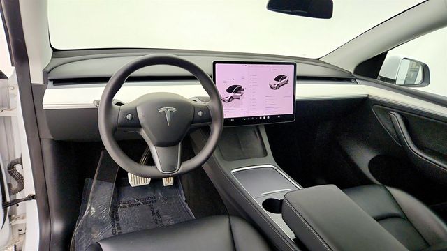 2023 Tesla Model Y Long Range AWD w/ Acceleration Boost & Premium Connectivity - 23035655 - 11