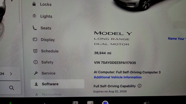 2023 Tesla Model Y Long Range AWD w/ Acceleration Boost & Premium Connectivity - 23035655 - 13