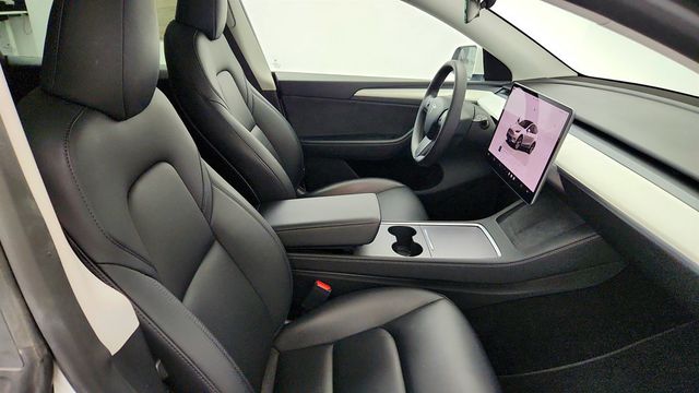 2023 Tesla Model Y Long Range AWD w/ Acceleration Boost & Premium Connectivity - 23035655 - 28