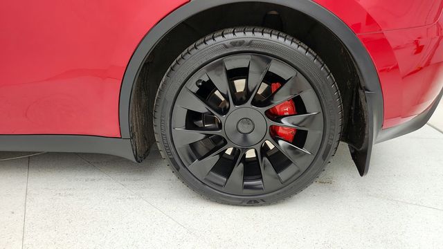 2023 Tesla Model Y Long Range AWD w/ Enhanced Autopilot, 7 Seat Int. & 20'' Wheels - 22944256 - 8