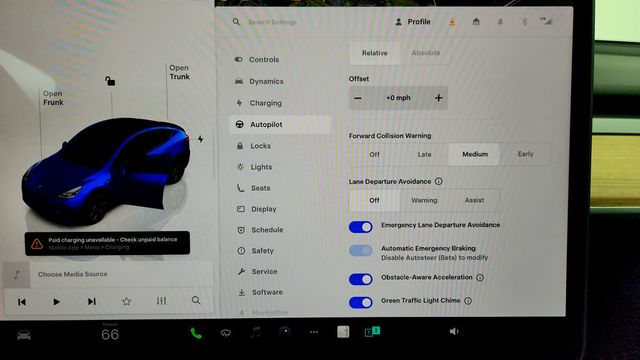 2023 Tesla Model Y Long Range AWD w/ Enhanced Autopilot & 7 Seat Interior - 23009592 - 19