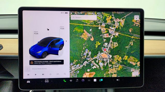 2023 Tesla Model Y Long Range AWD w/ Enhanced Autopilot & 7 Seat Interior - 23009592 - 21
