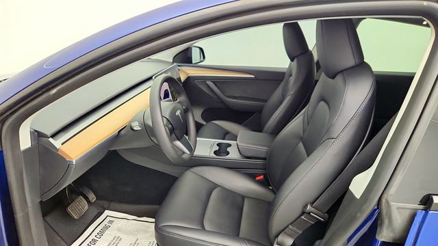 2023 Tesla Model Y Long Range AWD w/ Enhanced Autopilot & 7 Seat Interior - 23009592 - 23