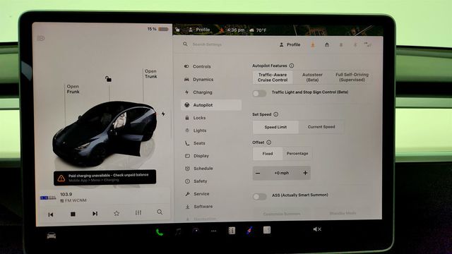 2023 Tesla Model Y Long Range AWD w/ Full Self-Driving, 20'' Wheels, B&W Interior - 23007082 - 19