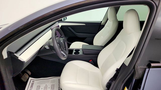 2023 Tesla Model Y Long Range AWD w/ Full Self-Driving, 20'' Wheels, B&W Interior - 23007082 - 24