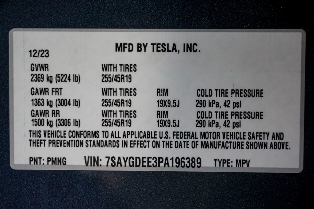 2023 Tesla Model Y *Long Range* *AWD* *White Interior* - 22964855 - 18